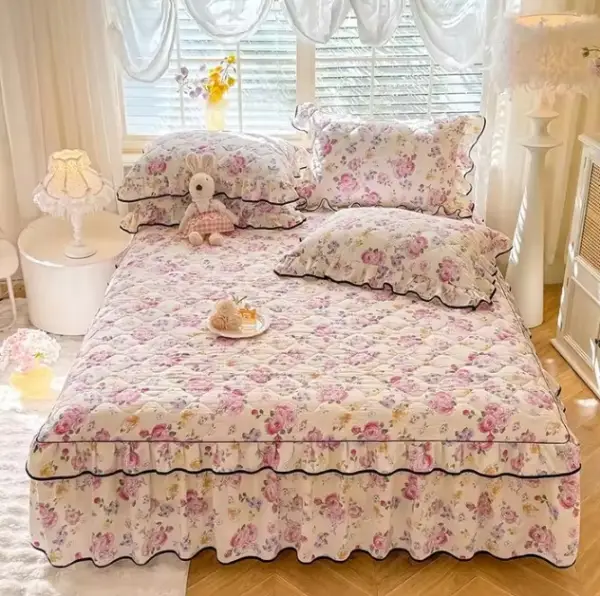 Non-slip 3 Pieces Bedskirt Bedsheet Set
